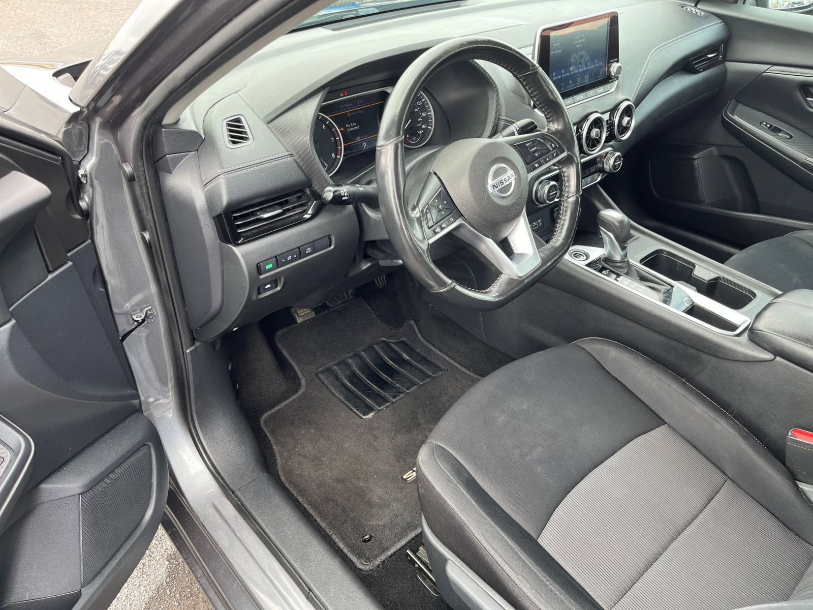 Used 2021 Nissan Sentra SV image 34