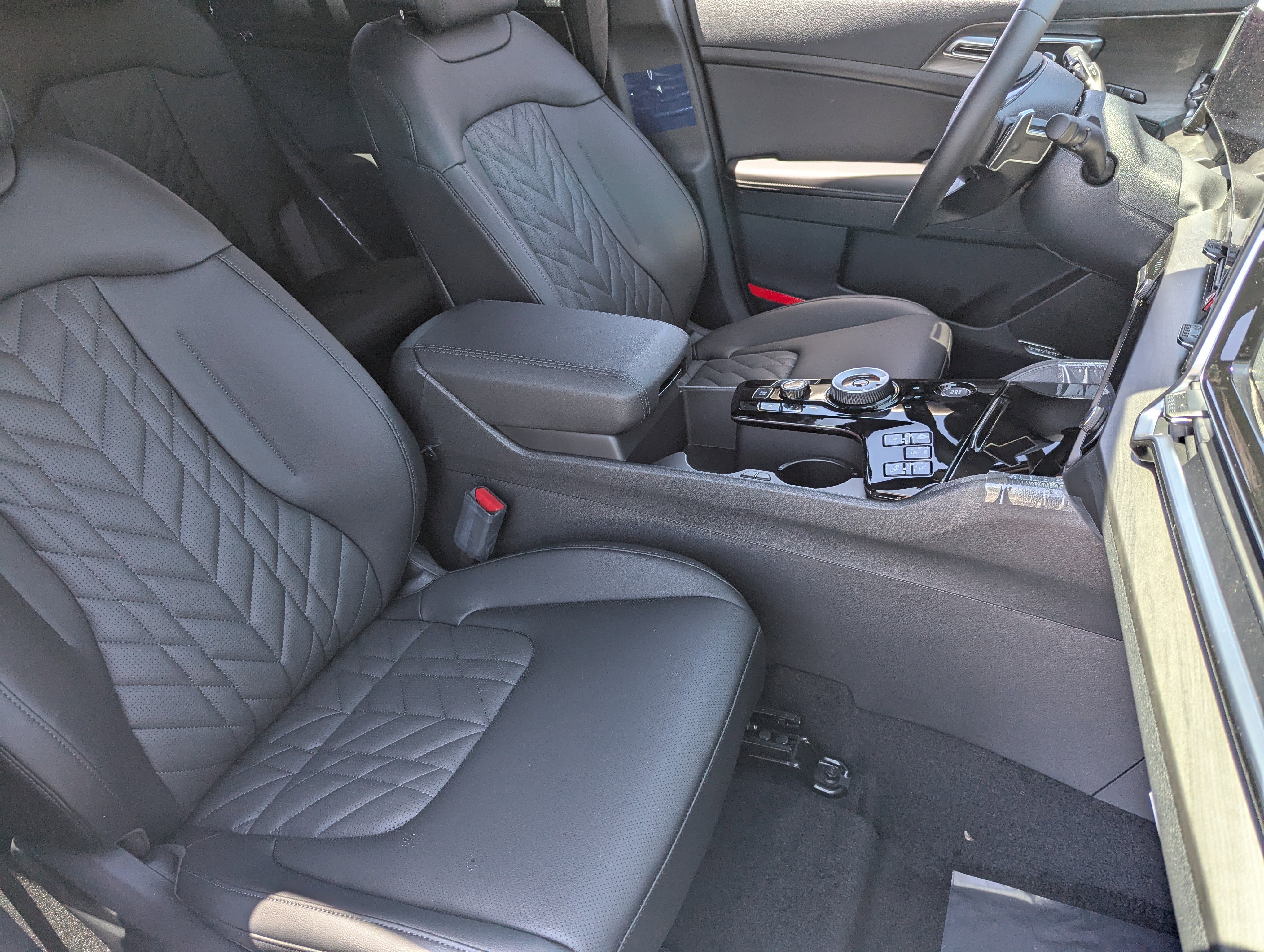 New 2025 Kia Sportage X-Line Prestige image 8