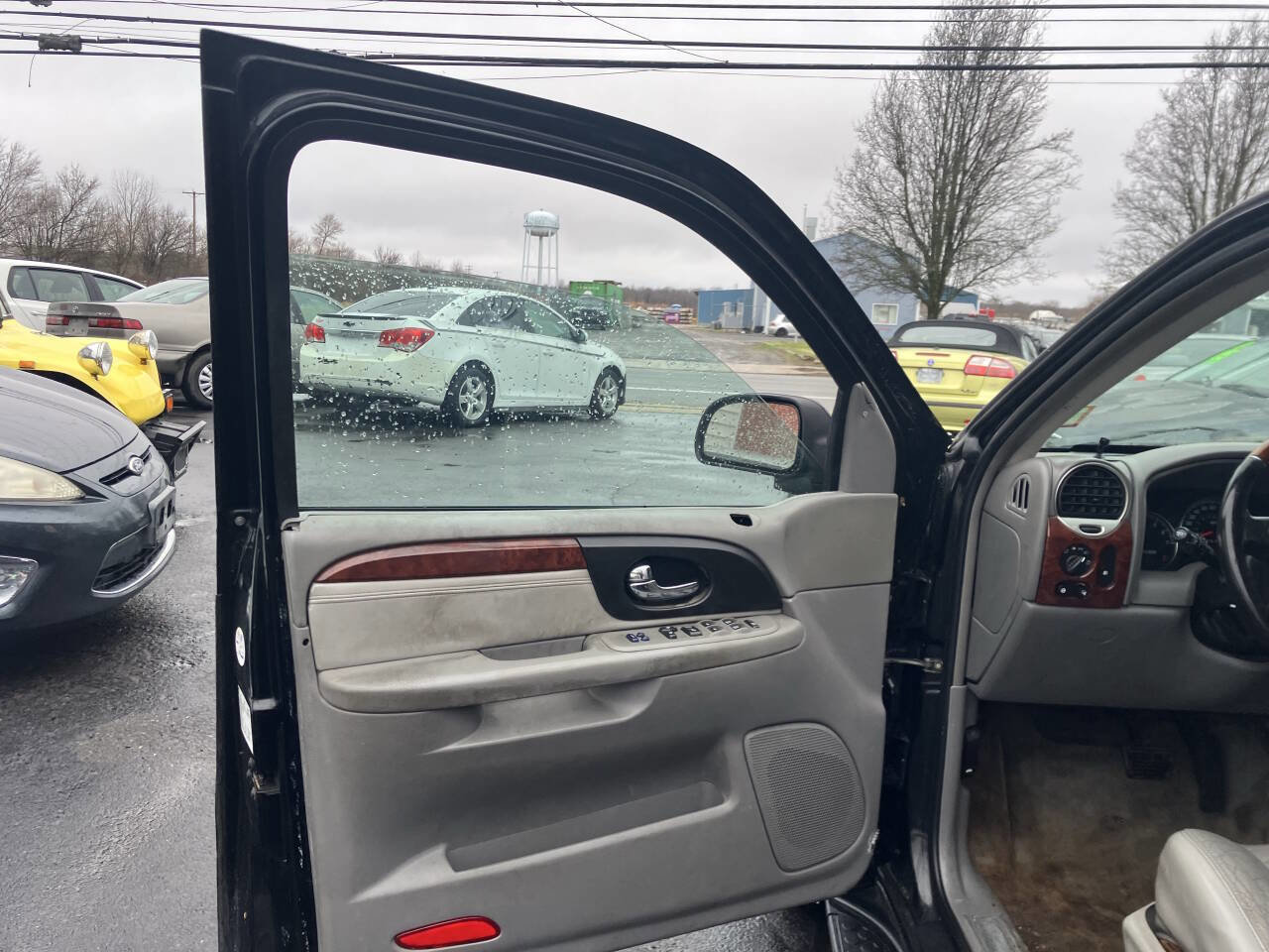 Used 2006 GMC Envoy XL Denali image 17