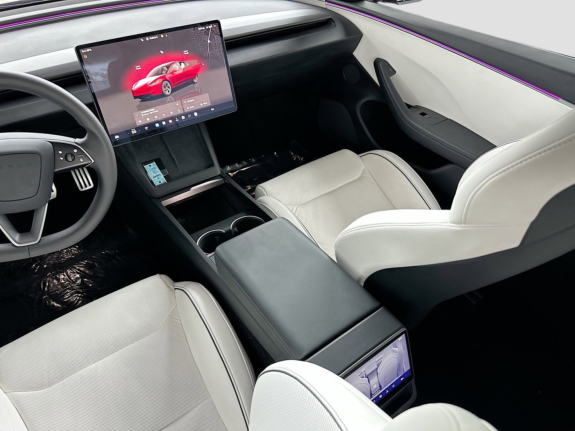 Used 2024 Tesla Model 3 Performance image 23