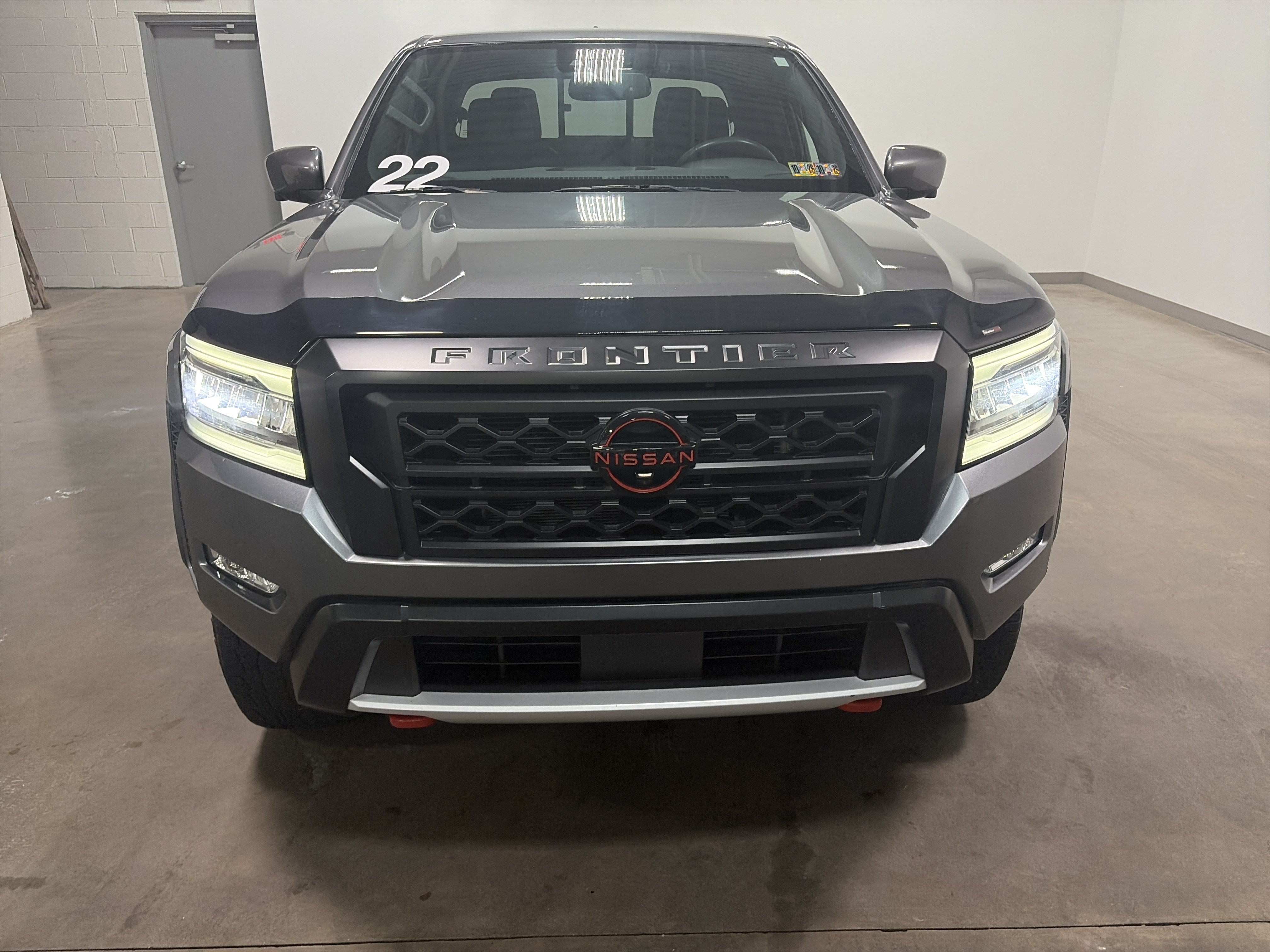 Used 2022 Nissan Frontier PRO-4X w/ Pro-4X Premium Package AWD/4WD image 40