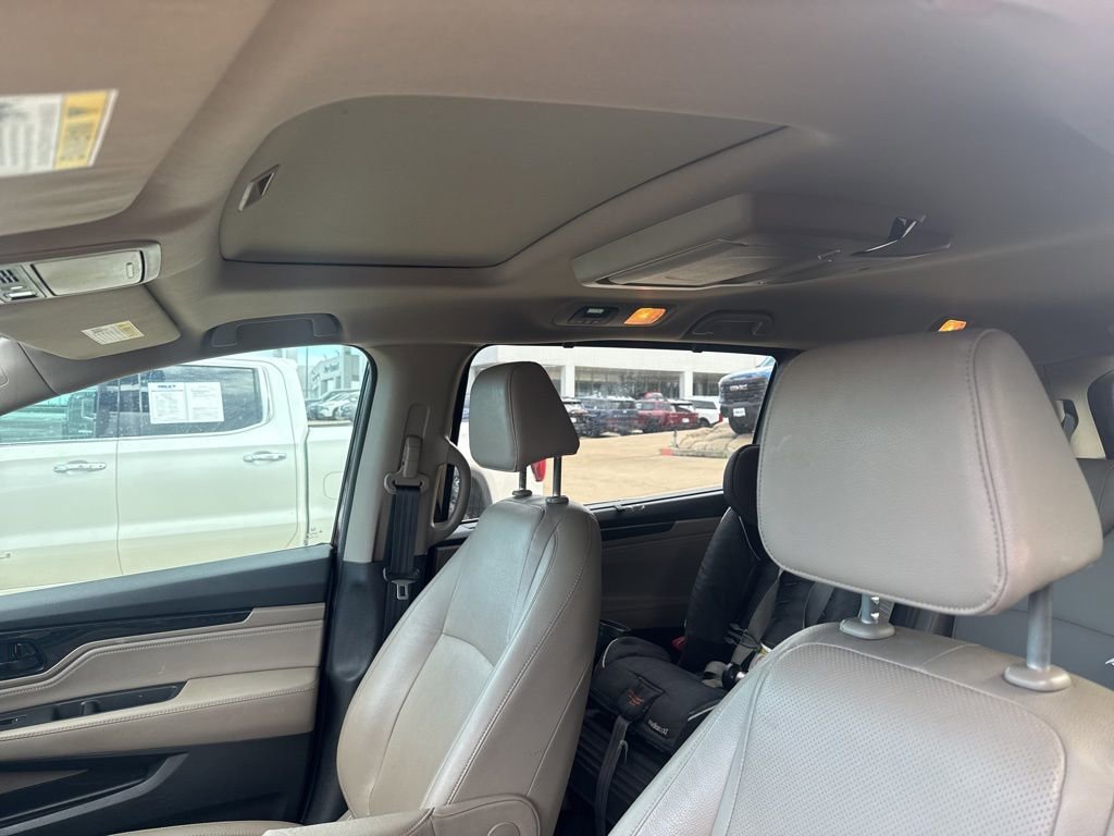 Used 2018 Honda Odyssey Elite image 10