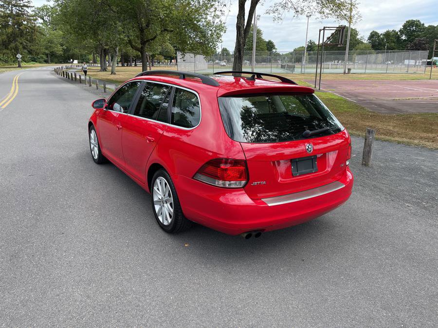 Used 2013 Volkswagen Jetta TDI image 21