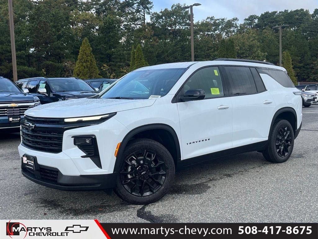 New 2026 Chevrolet Traverse LT w/ Midnight/Sport Edition FWD image 1