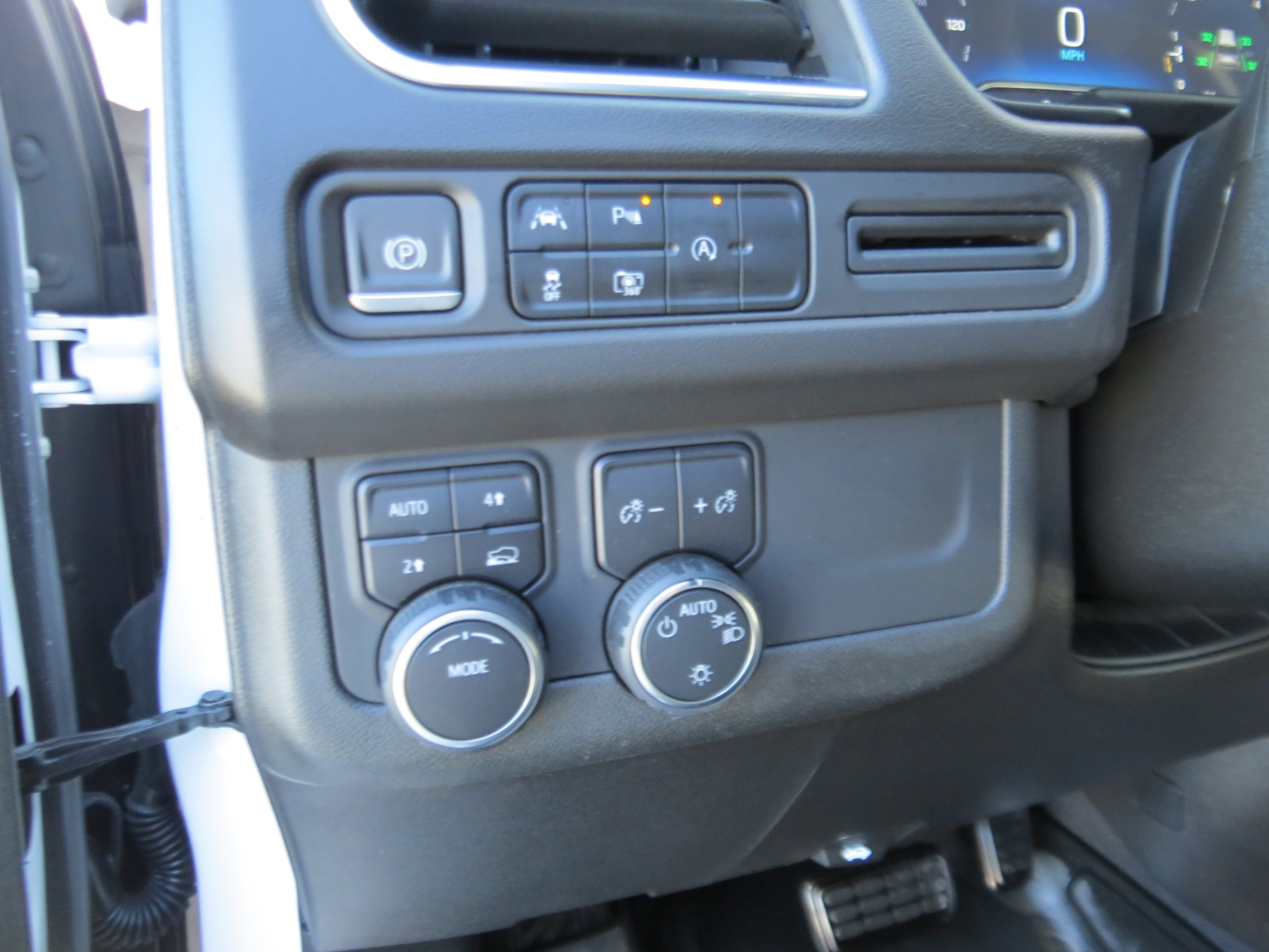 Used 2023 Chevrolet Tahoe RST w/ RST Performance Edition image 15