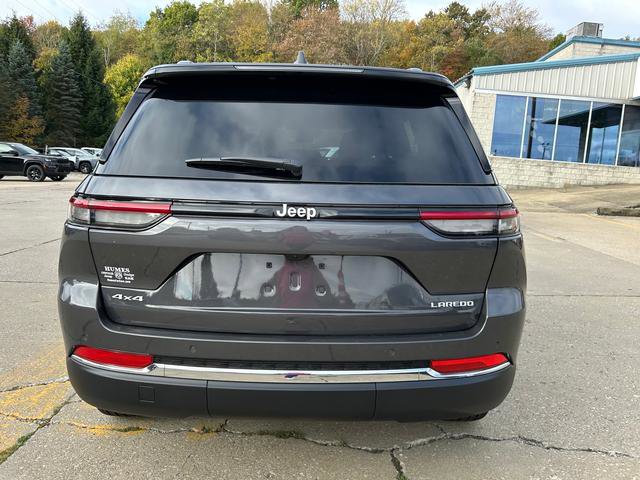 New 2025 Jeep Grand Cherokee 4WD image 4