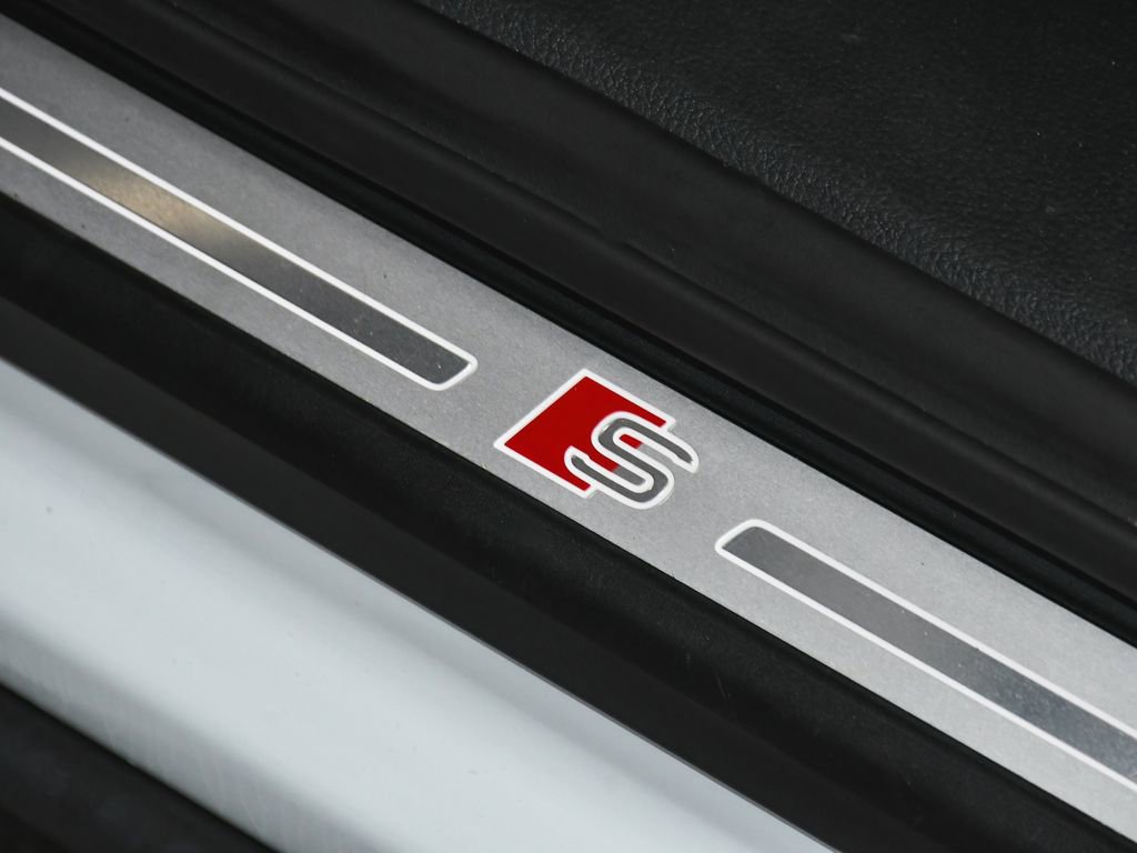 Used 2023 Audi SQ7 Prestige image 14