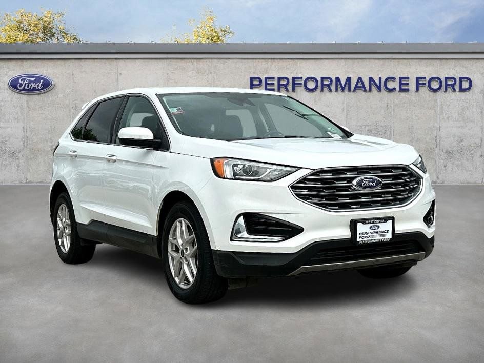 Used 2022 Ford Edge SEL image 4