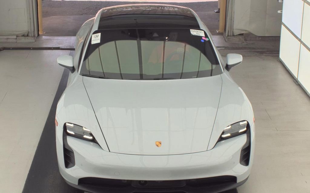 Used 2024 Porsche Taycan GTS image 2