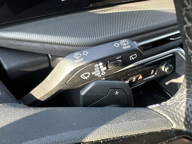 Used 2025 Audi SQ5 Premium Plus AWD/4WD image 34