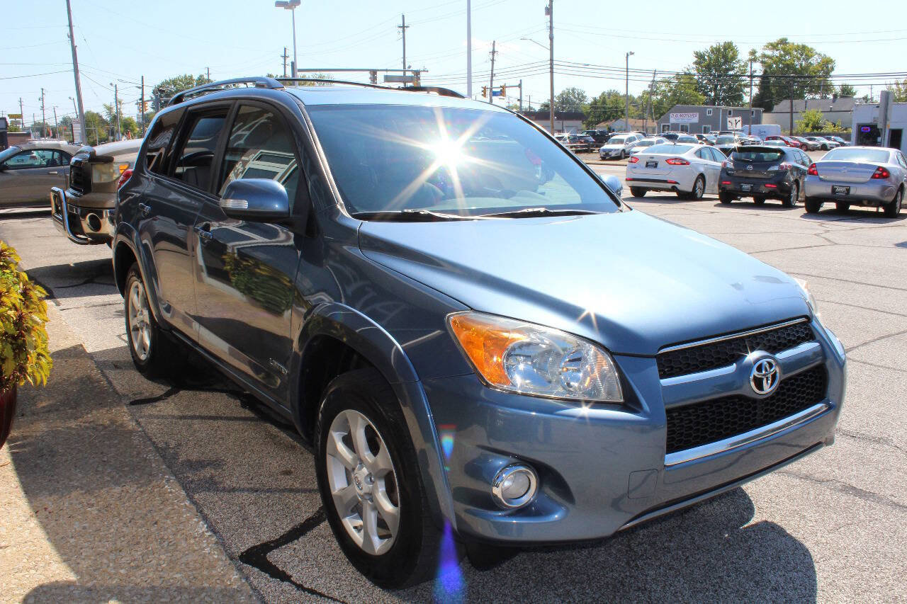 Used 2011 Toyota RAV4 Limited image 4