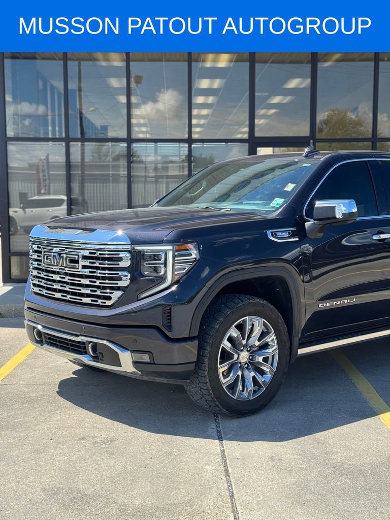 Used 2023 GMC Sierra 1500 Denali w/ Denali Reserve Package AWD/4WD image 2