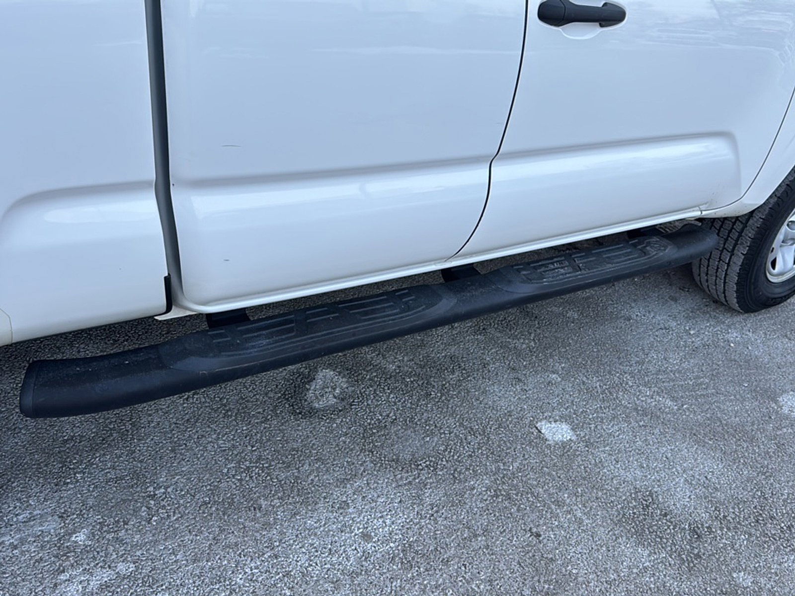 Used 2020 Toyota Tacoma SR image 33