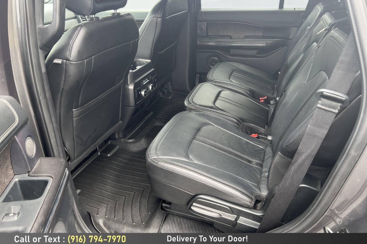 Used 2018 Ford Expedition Limited w/ Equipment Group 301A AWD/4WD image 16