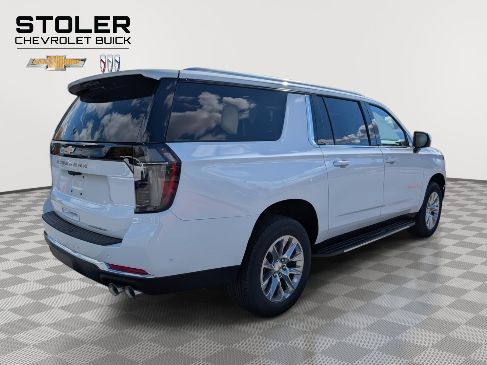 New 2026 Chevrolet Suburban Premier image 3