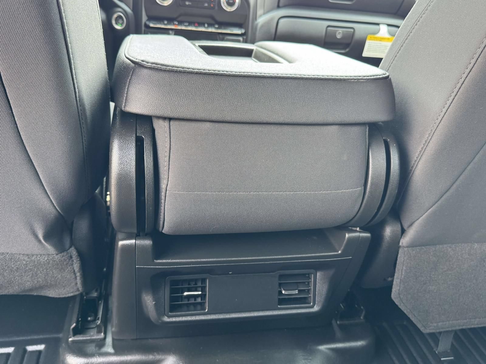 Used 2024 GMC Sierra 3500 Pro RWD image 23