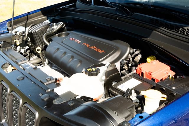 Used 2021 Jeep Renegade Latitude image 34