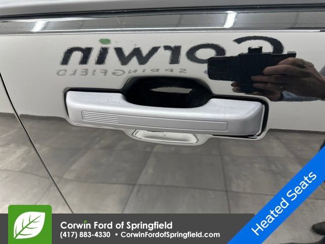 New 2026 Ford Maverick XLT w/ XLT Luxury Package image 8