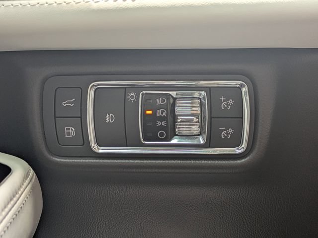 Used 2023 Lincoln Aviator Black Label Grand Touring w/ Class IV Trailer Tow Package AWD/4WD image 31