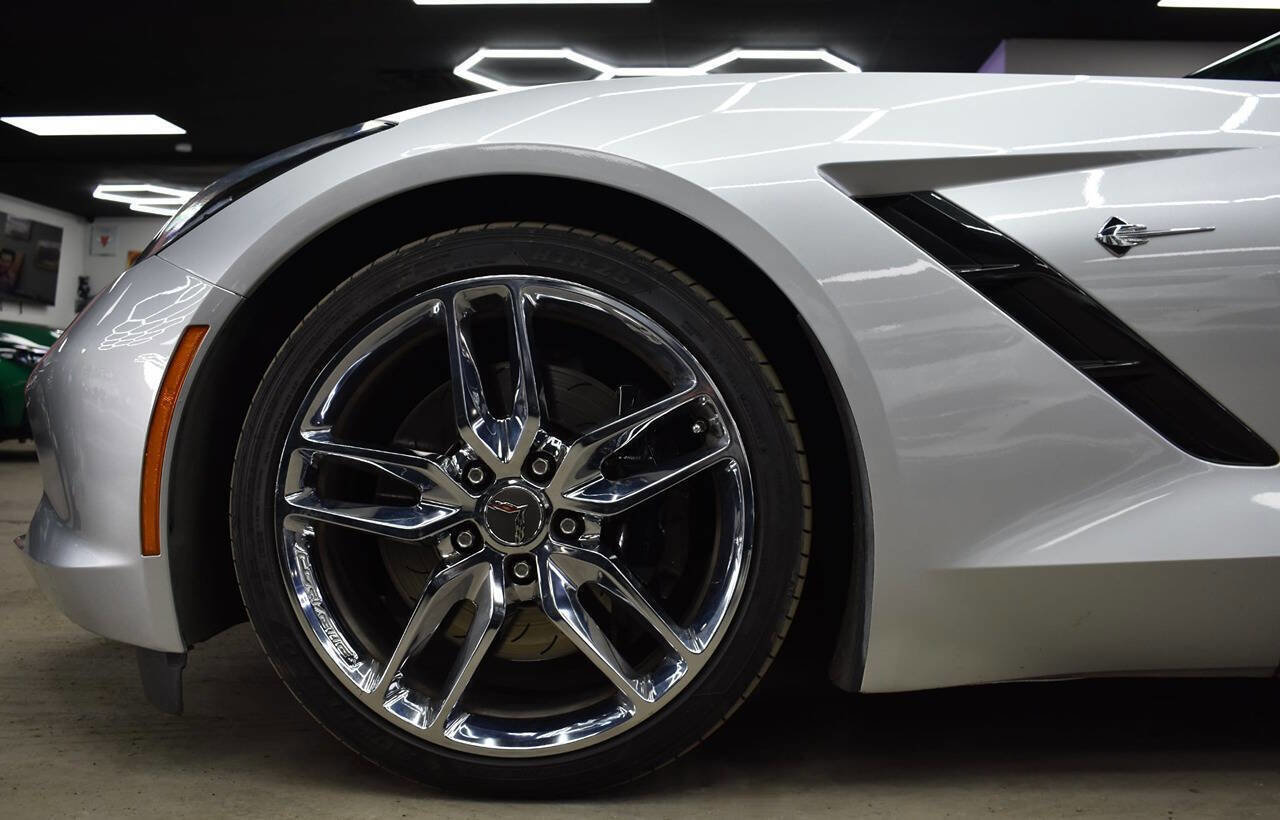 Used 2014 Chevrolet Corvette Stingray Convertible w/ 2LT Preferred Equipment Group image 11