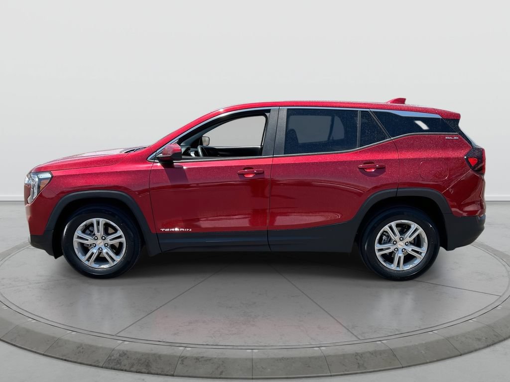 Used 2023 GMC Terrain SLE FWD image 5