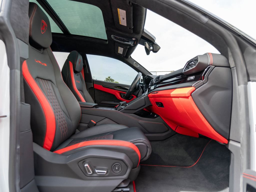 Used 2023 Lamborghini Urus S AWD/4WD image 8