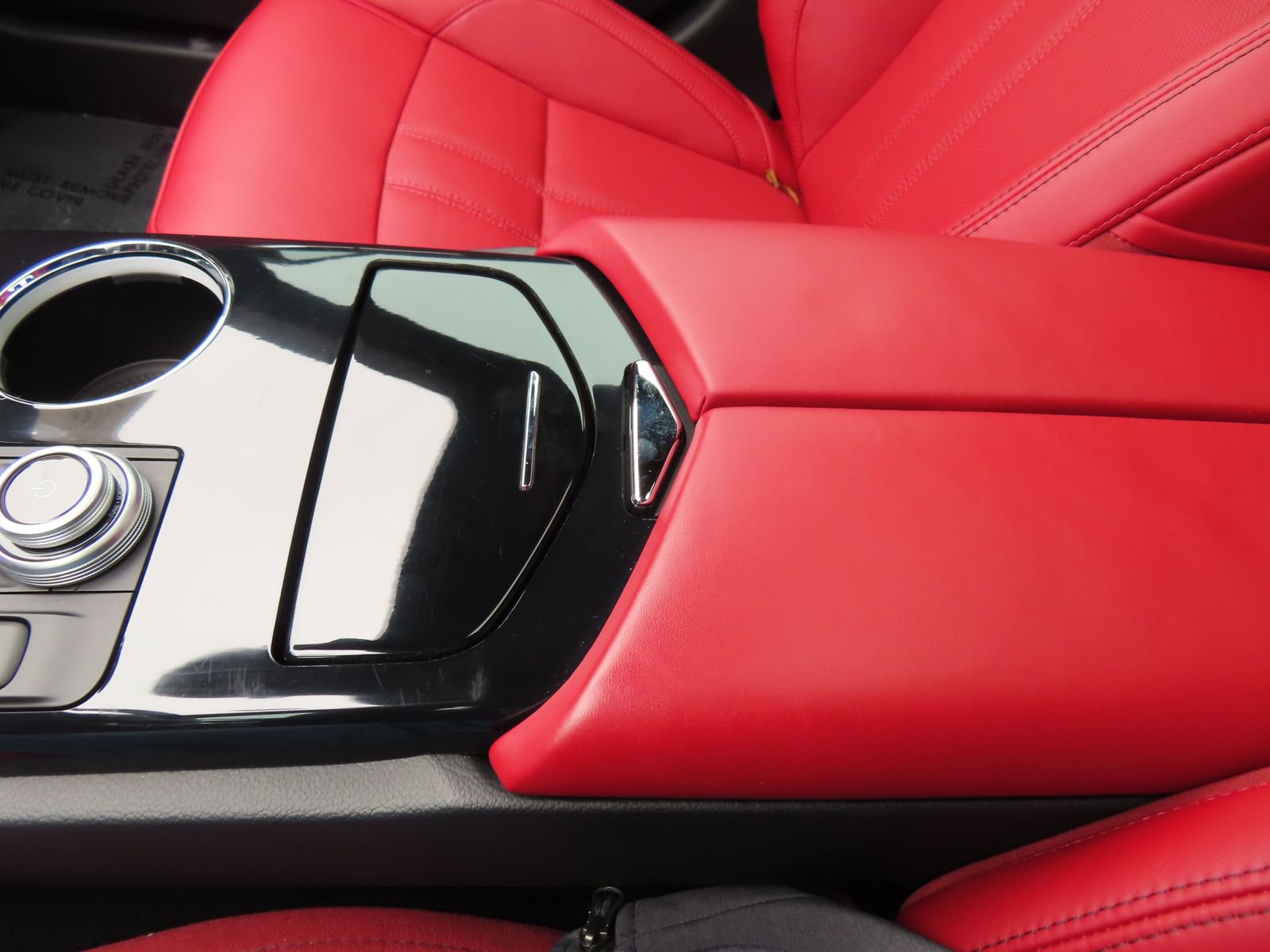 Used 2022 Maserati Quattroporte Modena Q4 image 36