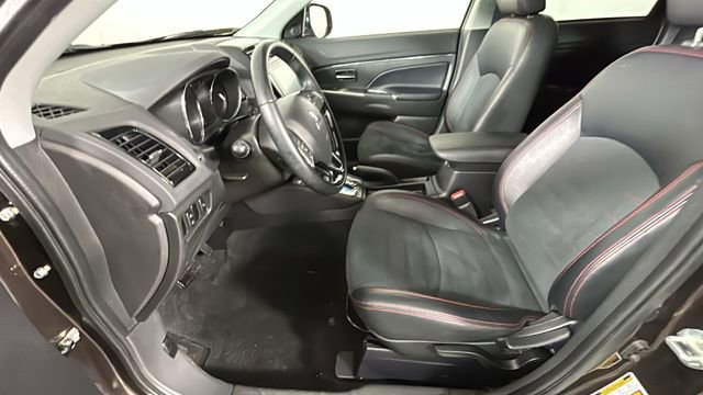 Used 2024 Mitsubishi Outlander Sport SE AWD/4WD image 12