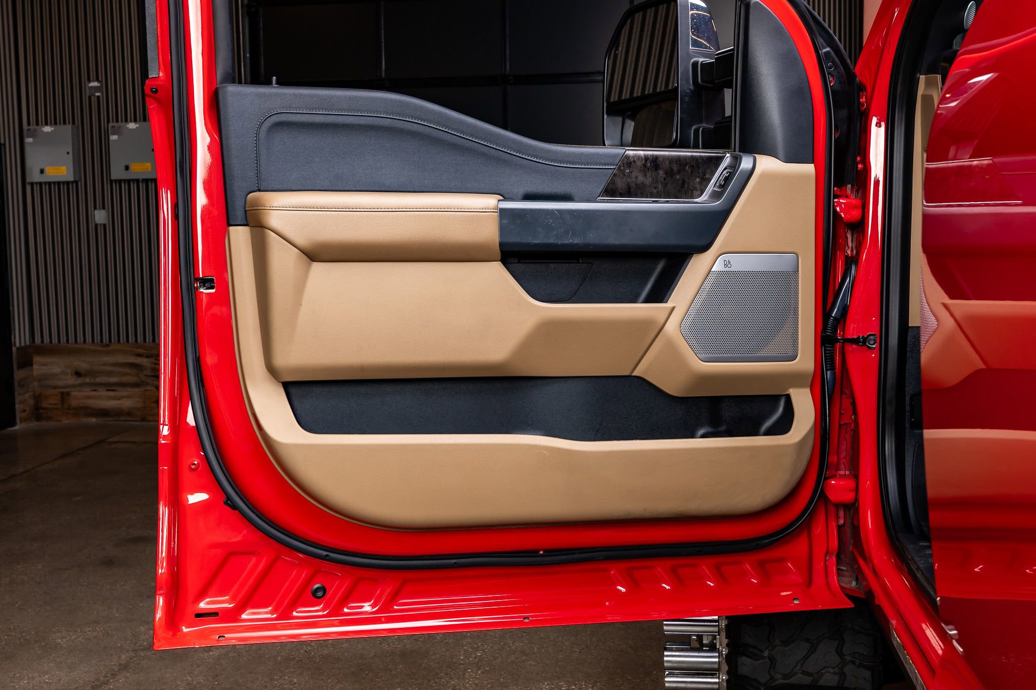 Used 2023 Ford F450 Lariat w/ Lariat Ultimate Package image 35