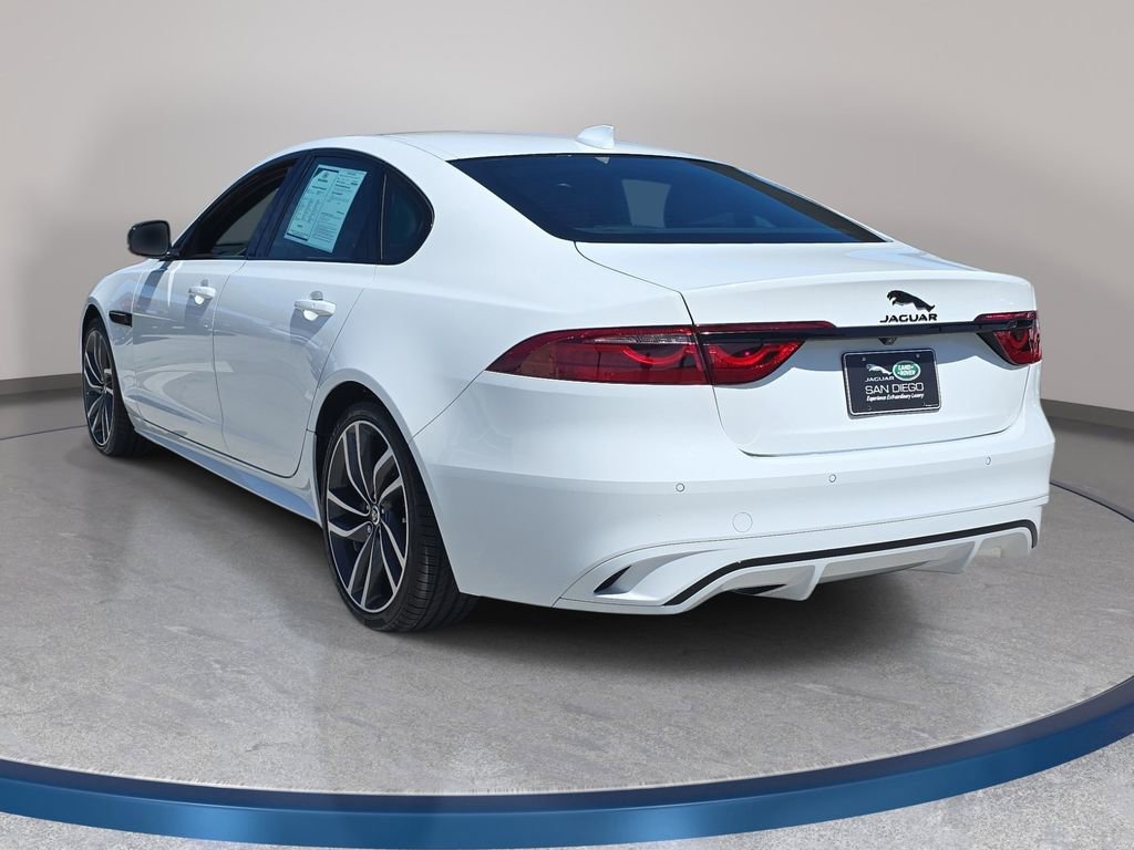 Certified 2024 Jaguar XF R-Dynamic SE AWD/4WD image 7