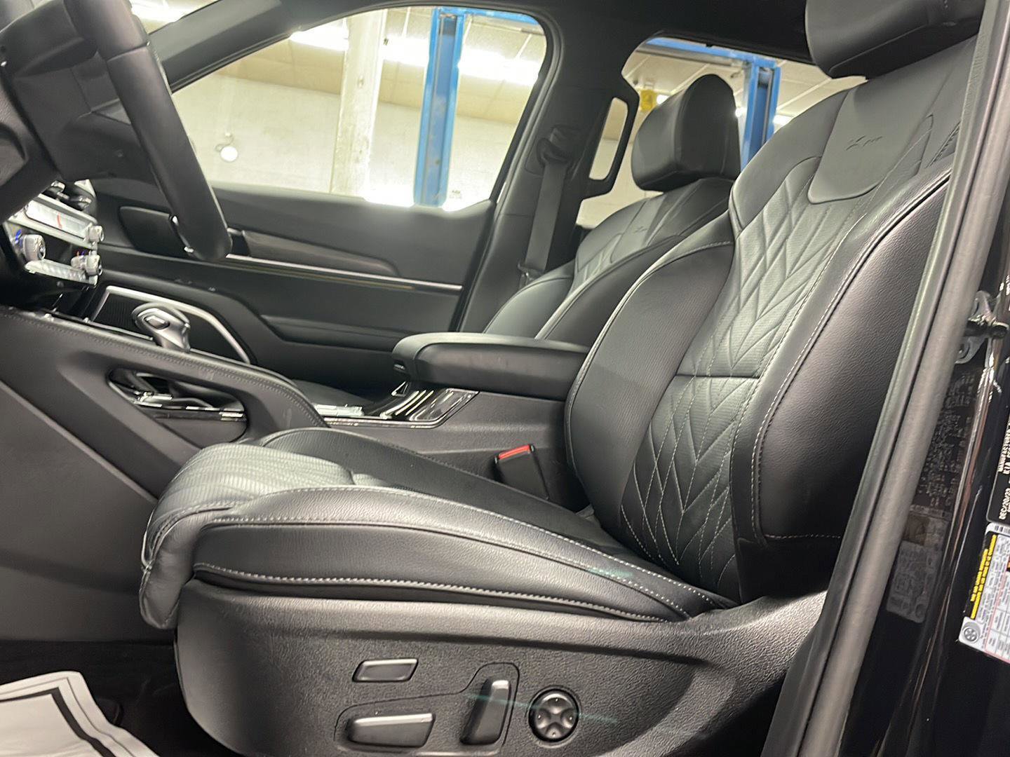 Used 2024 Kia Telluride SX X-Pro AWD/4WD image 12
