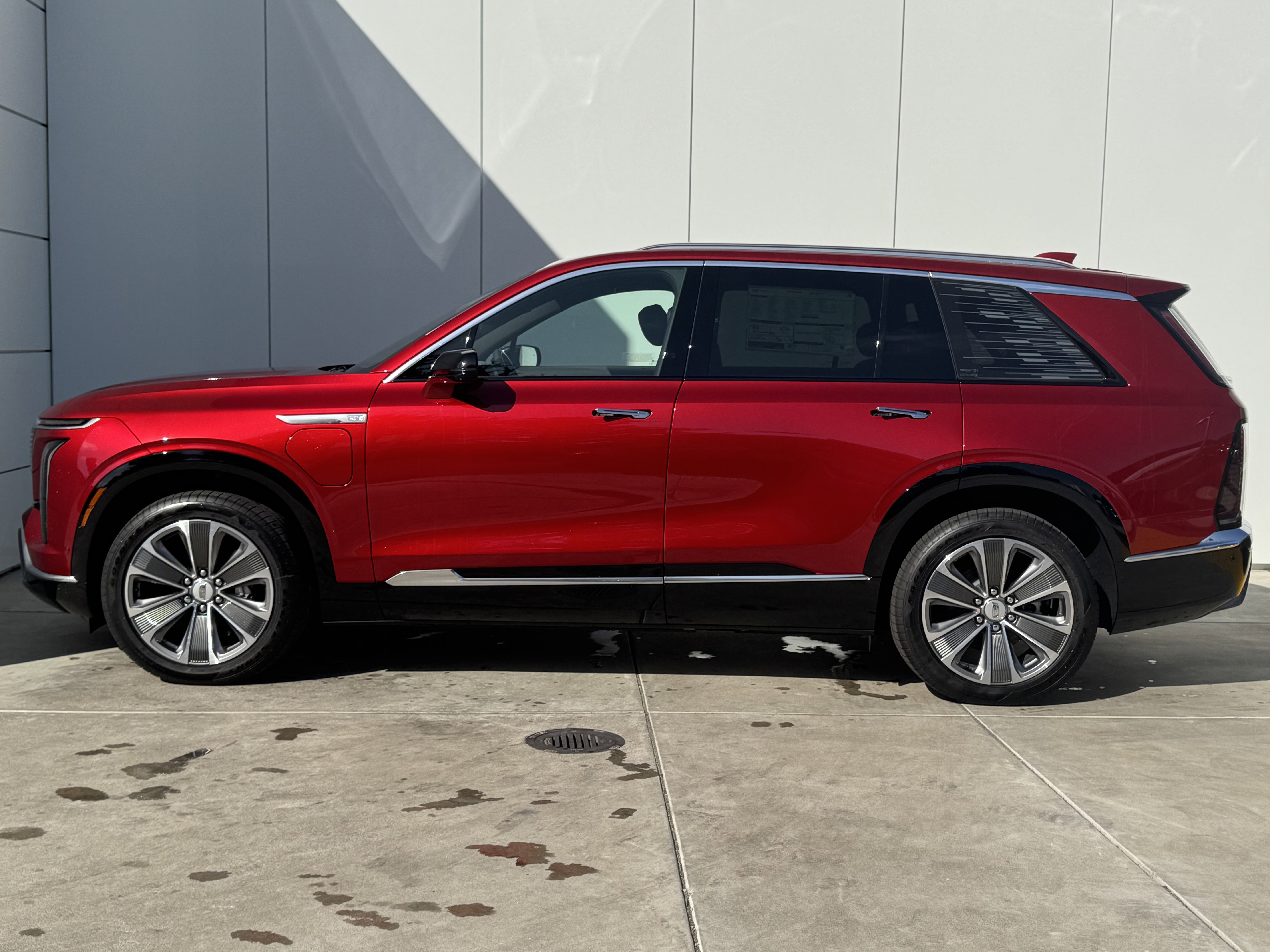 New 2026 Cadillac Vistiq Luxury image 4