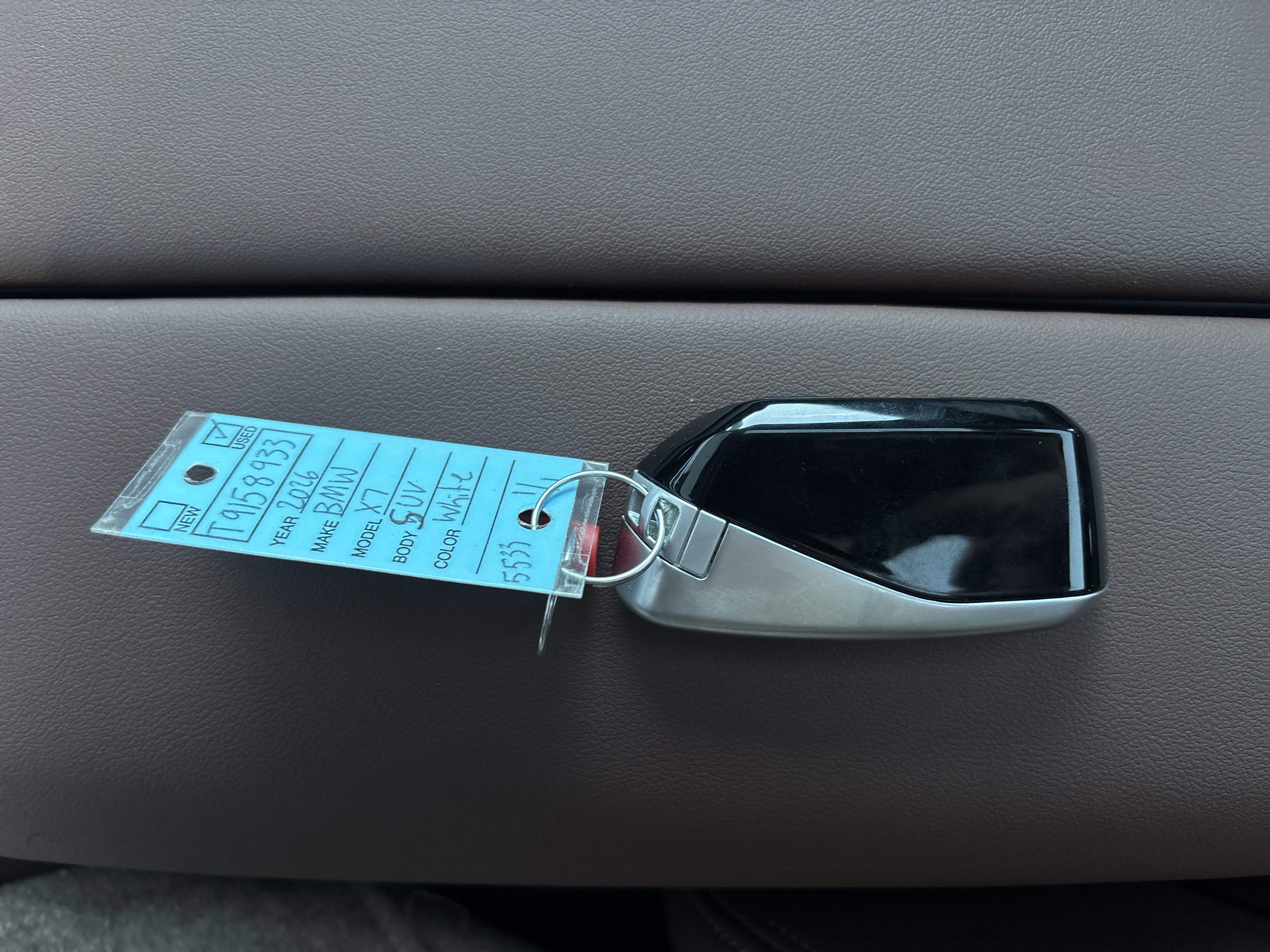 Used 2026 BMW X7 xDrive40i w/ M Sport Package image 21