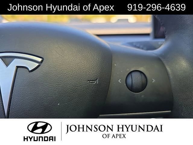 Used 2020 Tesla Model 3 Long Range image 37