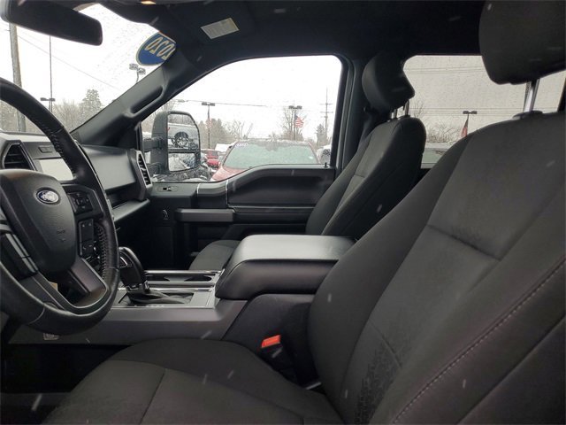 Used 2020 Ford F150 XLT w/ Equipment Group 302A Luxury image 9