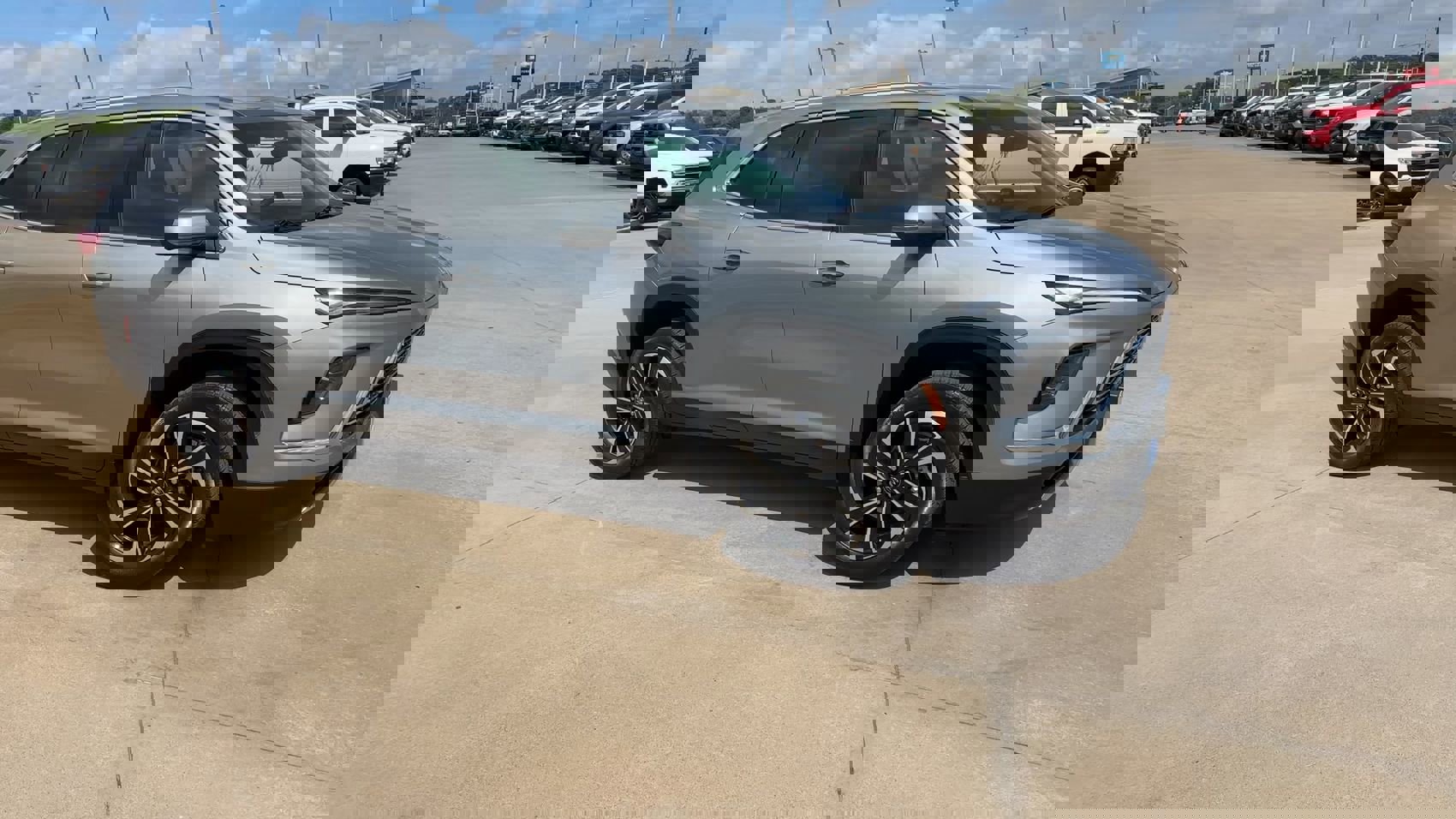 Certified 2026 Buick Enclave Preferred image 3