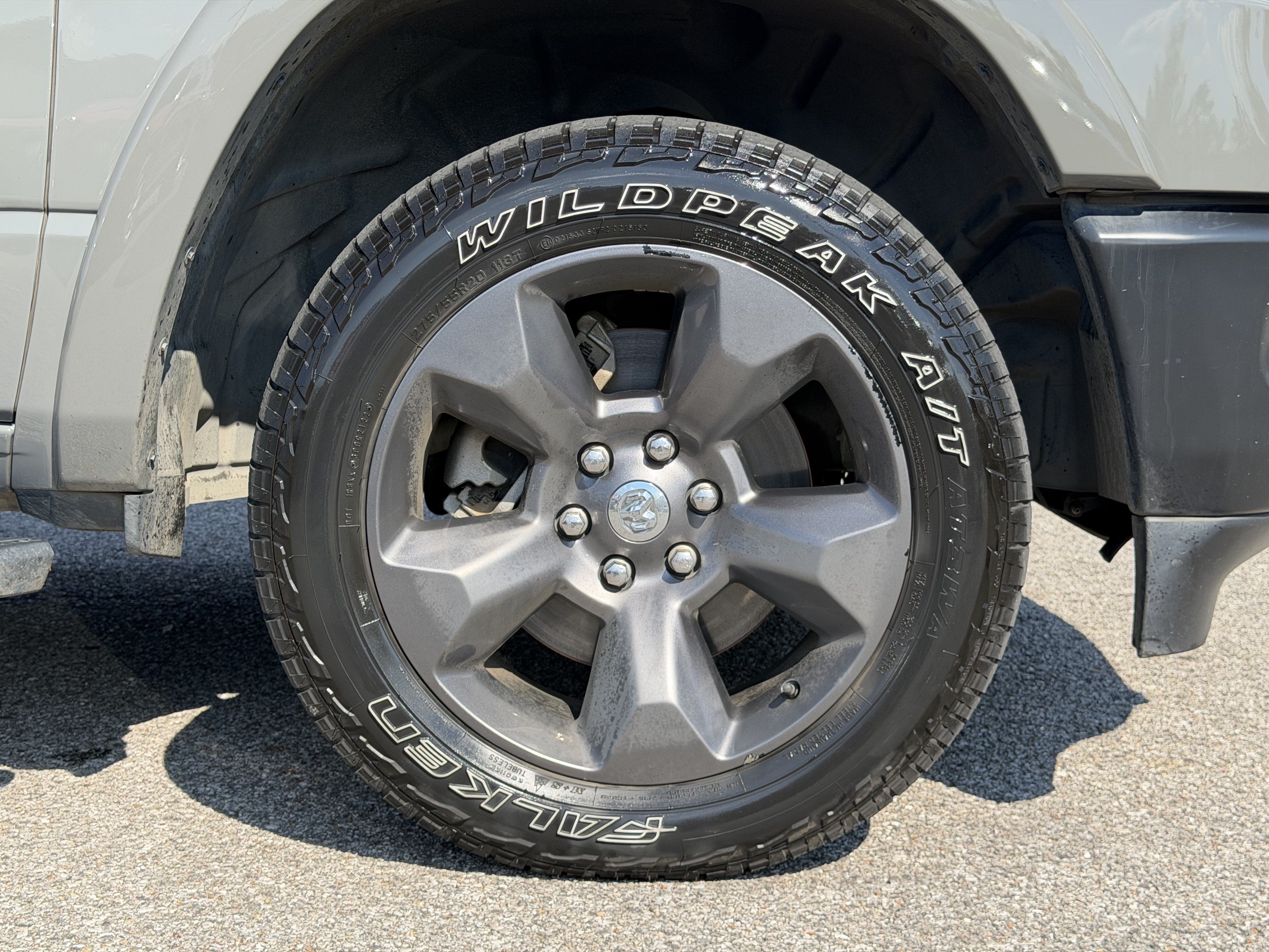 Used 2020 RAM 1500 Big Horn w/ Built-to-serve Edition AWD/4WD image 13