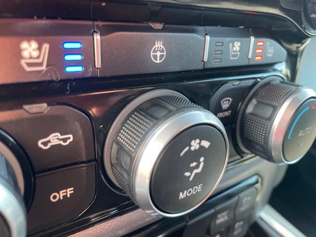 Used 2022 RAM 1500 Laramie w/ Sport Appearance Package AWD/4WD image 26