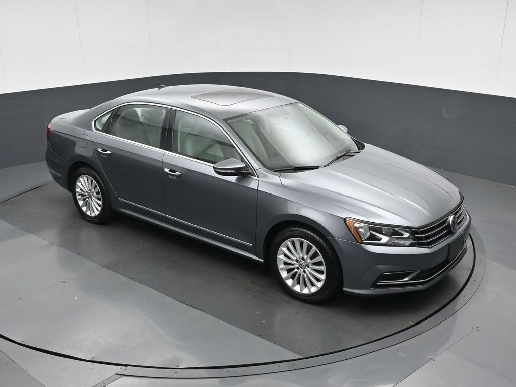 Used 2017 Volkswagen Passat 1.8T SE FWD image 53