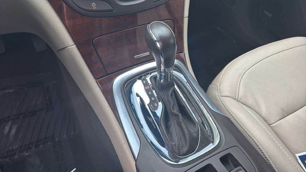 Used 2017 Buick Regal Premium FWD image 22