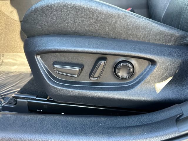Used 2025 Toyota Camry XSE FWD image 28