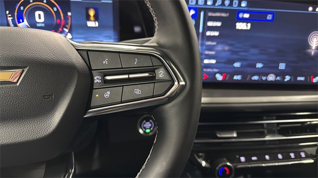 Used 2025 Chevrolet Traverse LT image 19