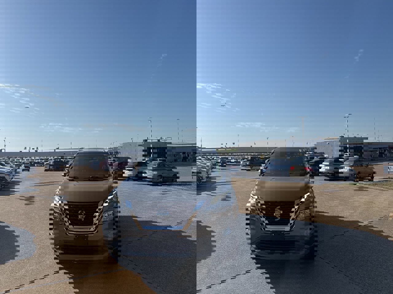 Certified 2021 Nissan Rogue SV w/ Premium Package image 6