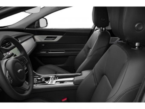Used 2020 Jaguar XF Prestige image 9