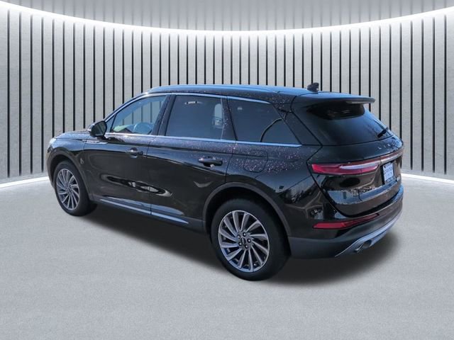 Used 2023 Lincoln Corsair Reserve w/ Equipment Group 201A image 10