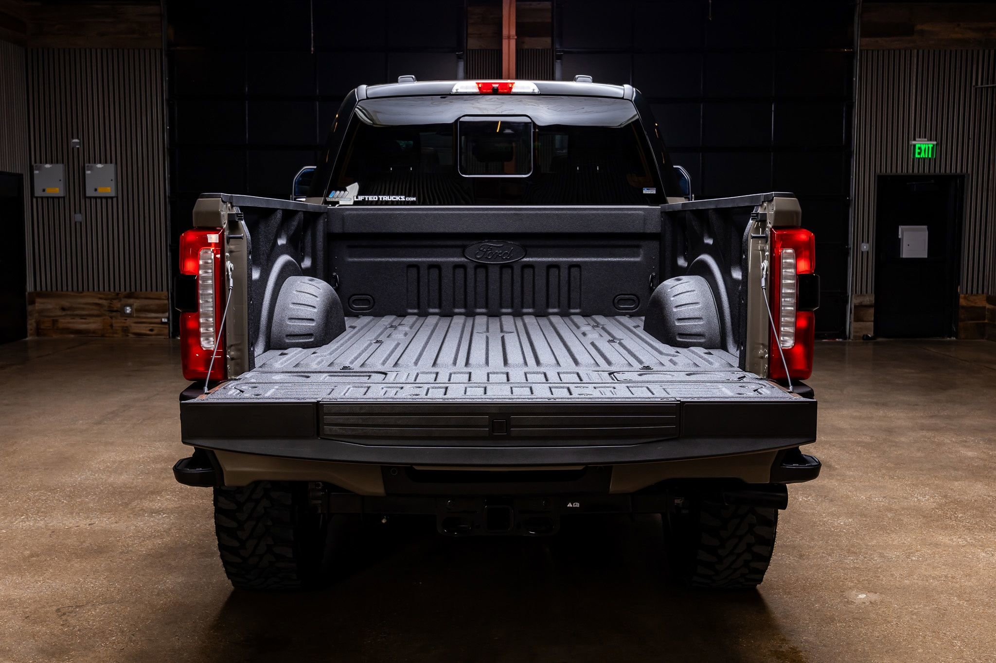 Used 2026 Ford F250 King Ranch w/ Chrome Package image 9