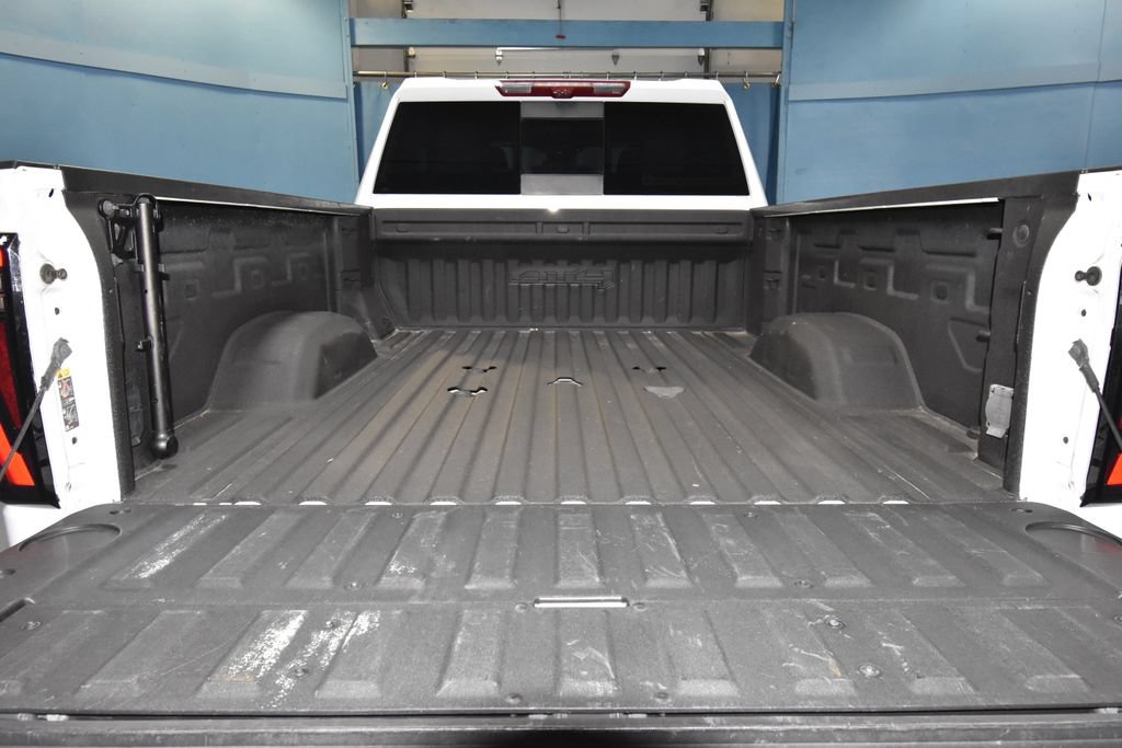 Used 2024 GMC Sierra 2500 AT4 w/ AT4 Premium Plus Package AWD/4WD image 28