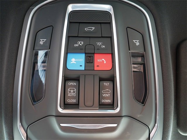 Used 2022 Jeep Grand Cherokee Altitude image 33