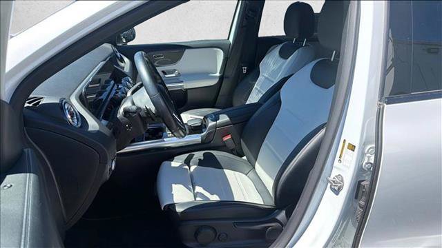 Used 2022 Mercedes-Benz GLA 250 4MATIC image 9