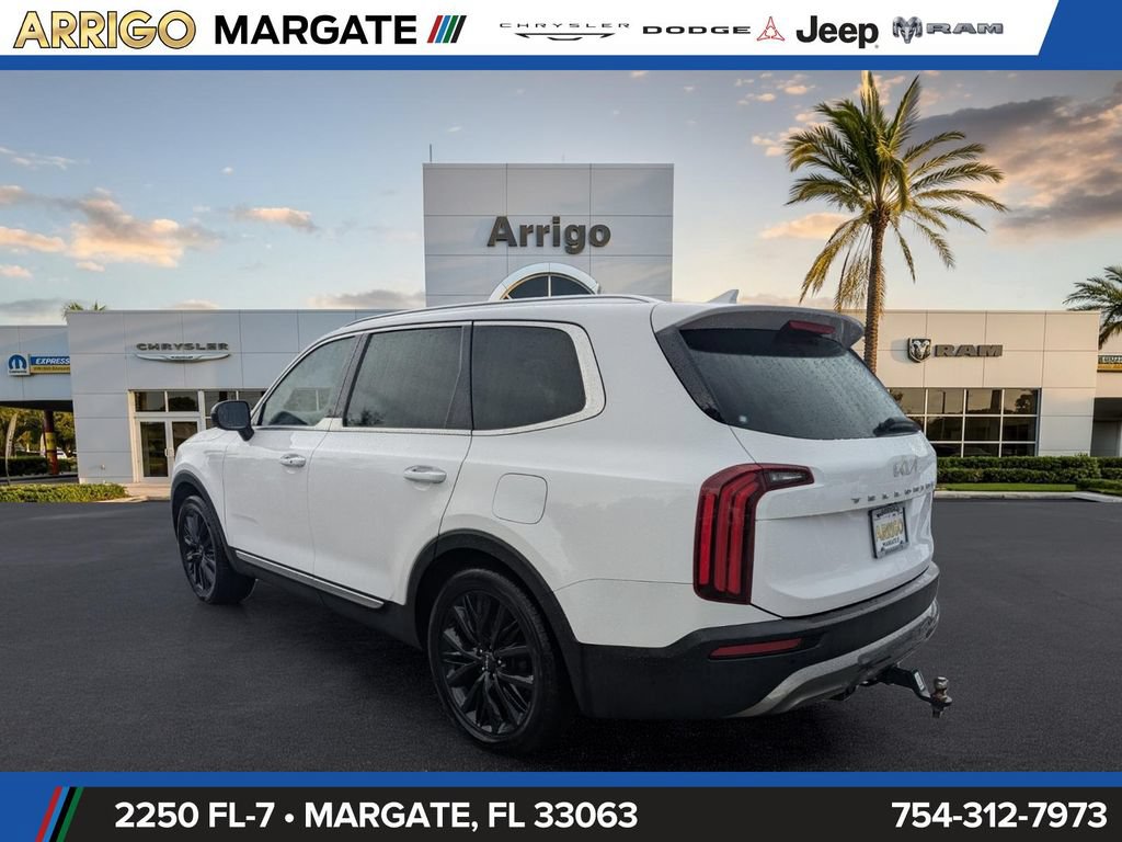 Used 2022 Kia Telluride SX w/ Towing Package FWD image 5